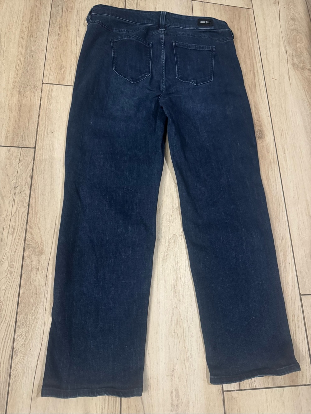 Liverpool The Straight Women's 16W Denim (Clifton Dark) - Picture 5 of 14